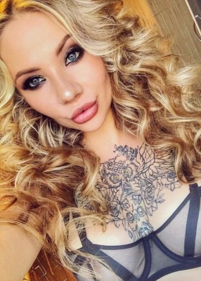 Проститутка Лола